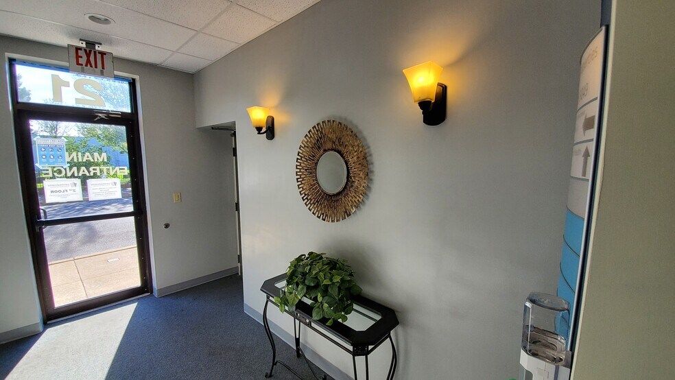 21 S Brown St, Lewistown, PA à louer - Photo intérieure - Image 3 de 12