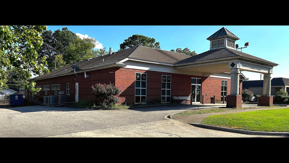 1929 32nd Ave N, Birmingham, AL à vendre - Photo du bâtiment - Image 3 de 12