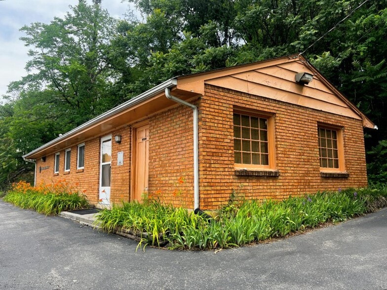 824 Iowa St, Salem, VA for sale - Building Photo - Image 2 of 8