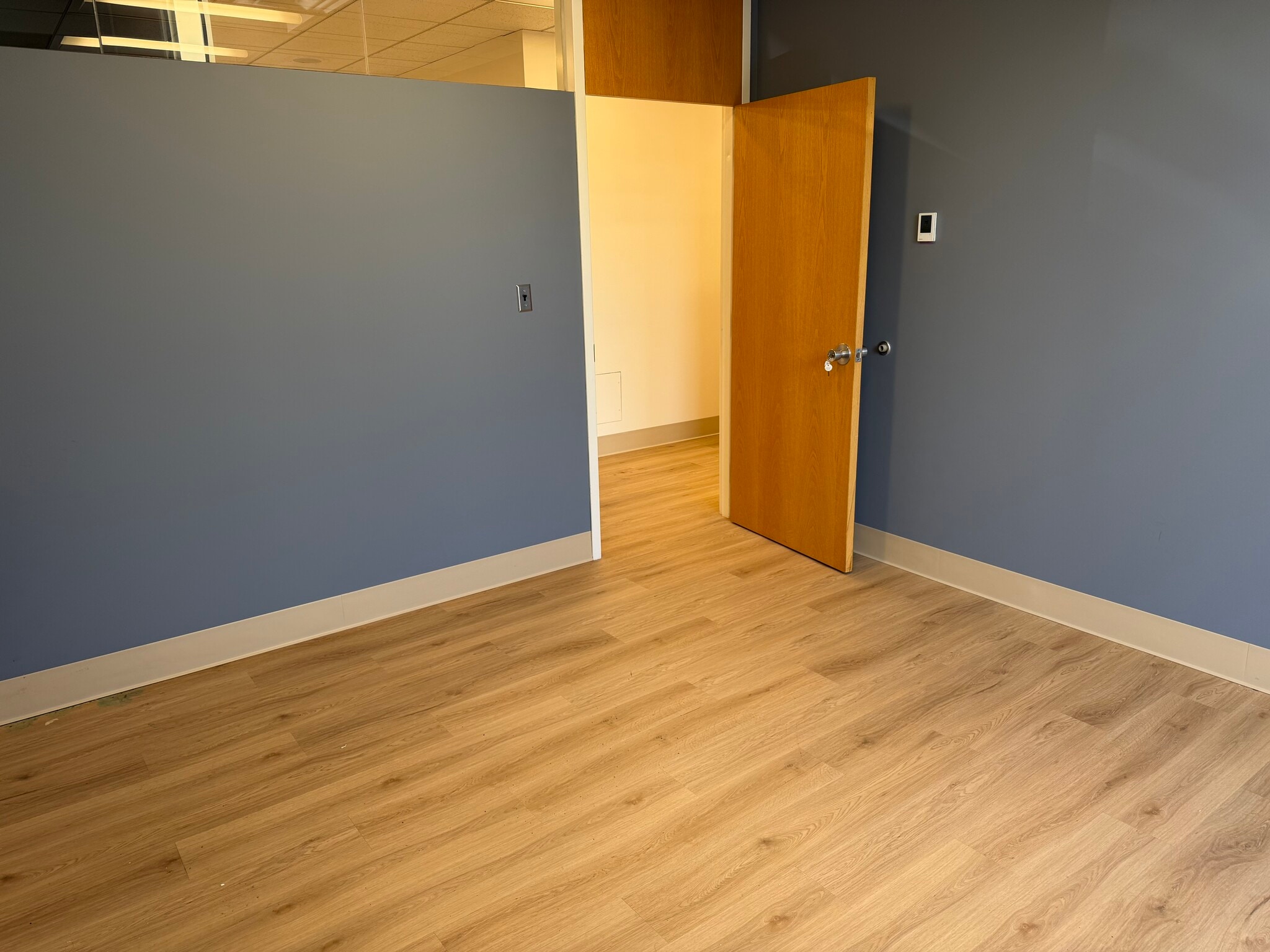 3550 W Market St, Akron, OH for lease Interior Photo- Image 1 of 3