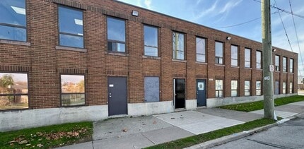 50 Niagara St, St Catharines, ON for lease Building Photo- Image 2 of 7