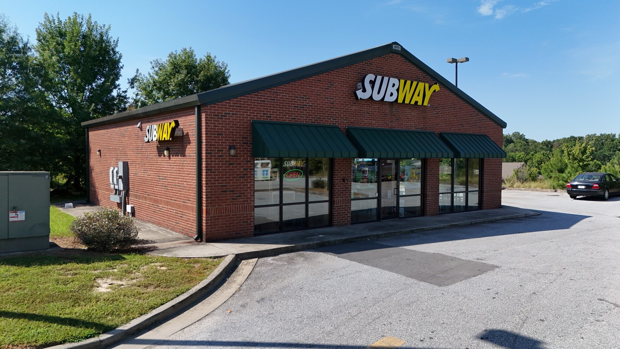 2120 Friendship Rd, Flowery Branch, GA for lease Primary Photo- Image 1 of 15