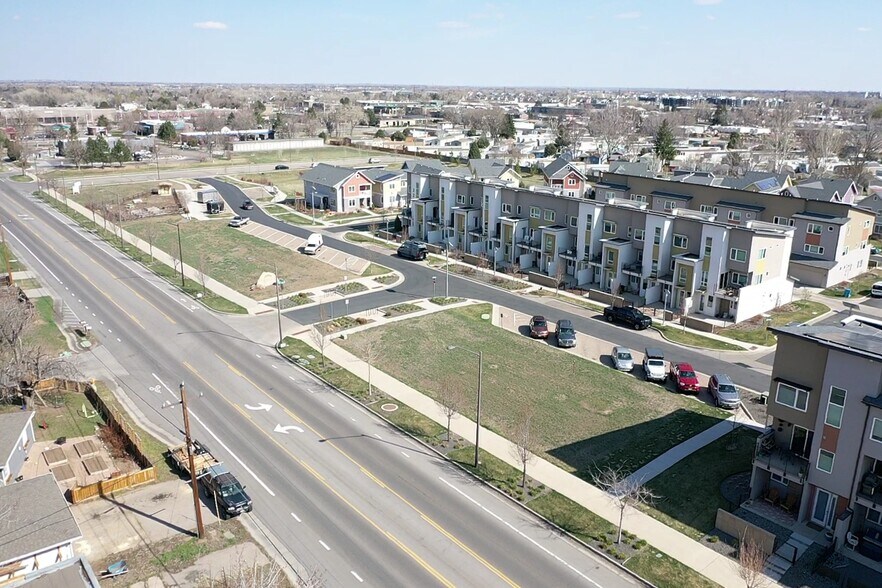 220 Green Leaf St, Fort Collins, CO à vendre - Photo du bâtiment - Image 2 de 12