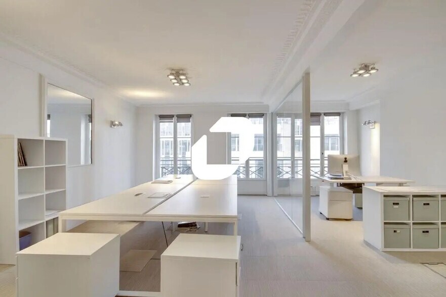 90 Rue De Richelieu, Paris for lease - Interior Photo - Image 1 of 10