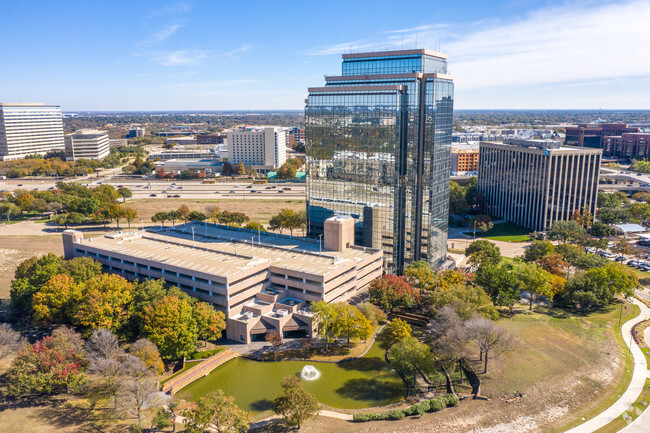 Plus de détails pour 2425 & 2435 N Central Expy, Richardson, TX - Bureau à louer