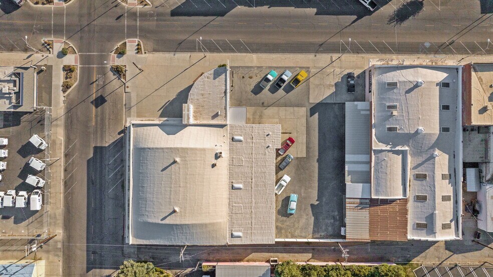 180 S K St, Dinuba, CA for sale - Building Photo - Image 3 of 9