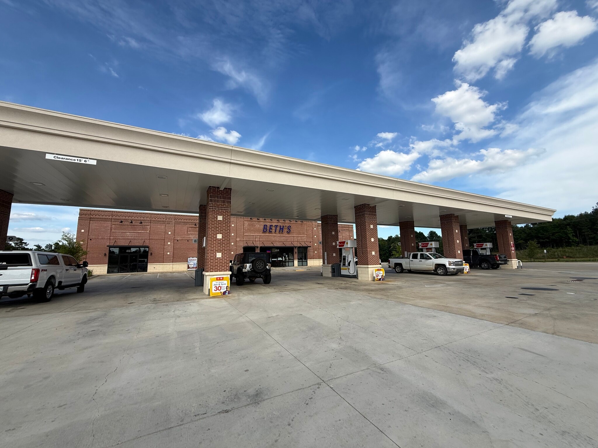 415 Griffin St, Brandon, MS for lease Interior Photo- Image 1 of 10