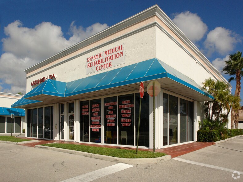 342 S Powerline Rd, Deerfield Beach, FL à vendre - Photo du bâtiment - Image 3 de 4