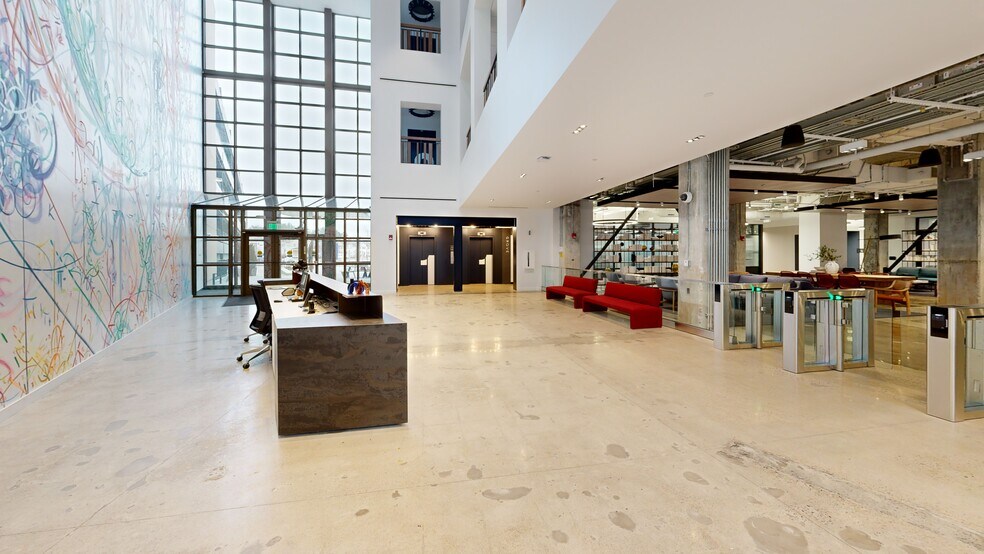 705 Mount Auburn St, Watertown, MA à louer - Numérisation 3D de Matterport - Image 1 de 6