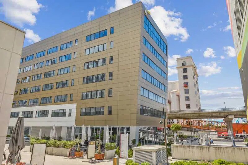 48 Boulevard Saade - Quai Lazaret, Marseille for lease - Building Photo - Image 2 of 24