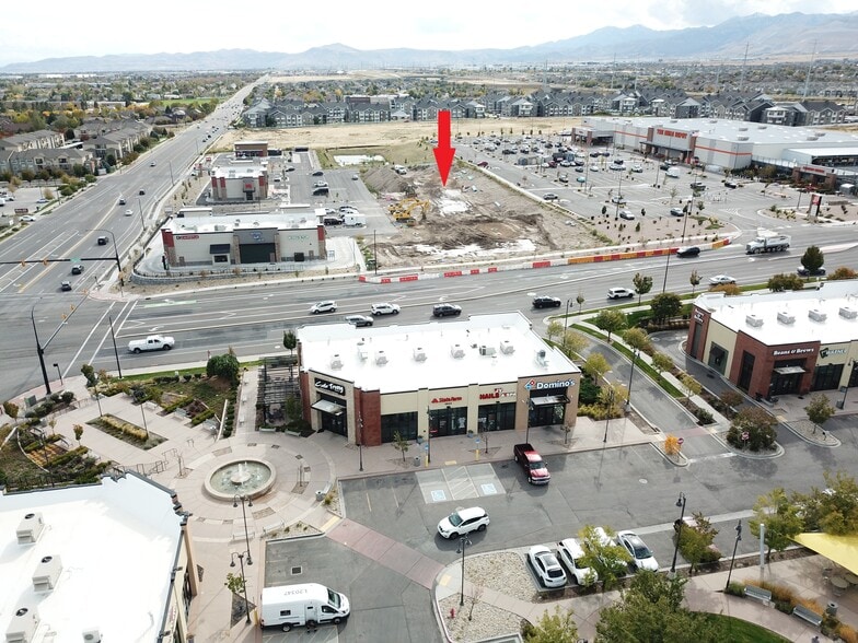 7868 5600 w, West Jordan, UT for lease - Building Photo - Image 2 of 2