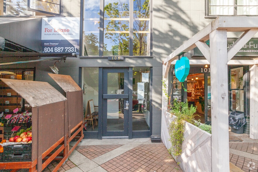 106 1st St W, North Vancouver, BC for sale - Building Photo - Image 3 of 8