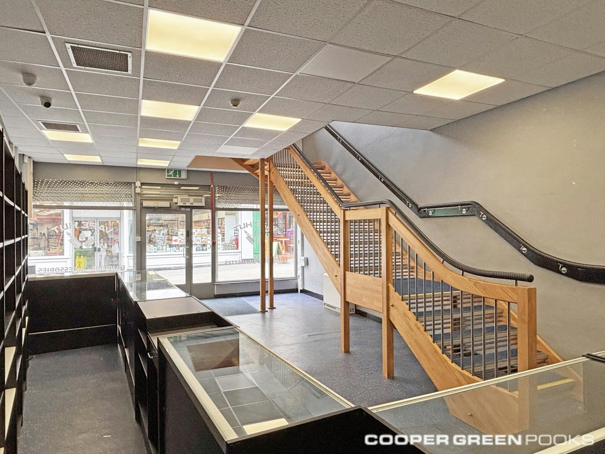 42 New St, Wellington for lease Interior Photo- Image 1 of 7