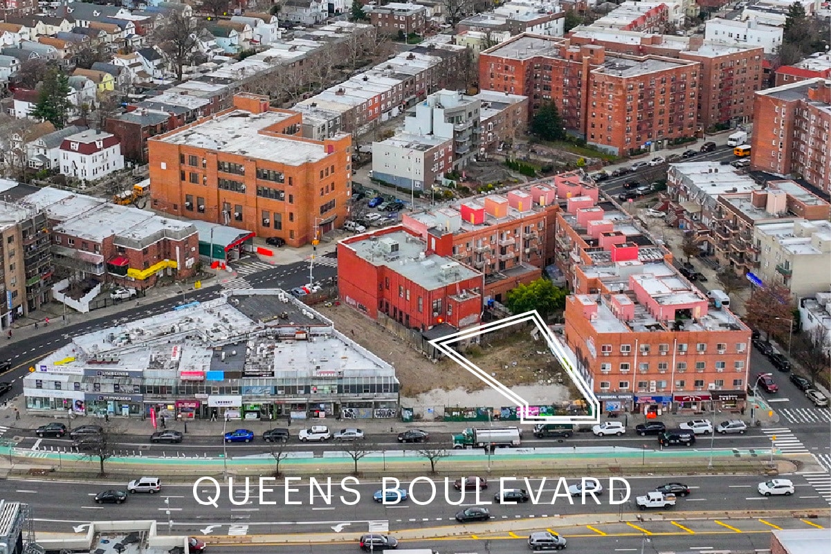 8414 Queens Blvd, Elmhurst, NY for sale Primary Photo- Image 1 of 4