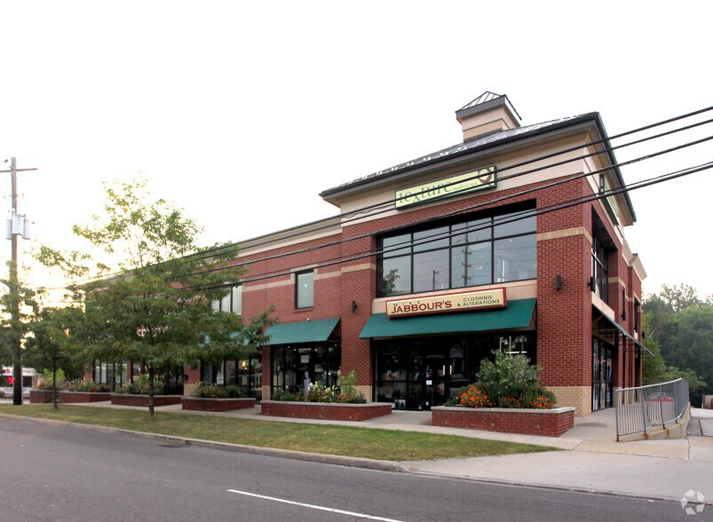 3310 Kent Rd, Stow, OH à louer - Photo principale - Image 1 de 10