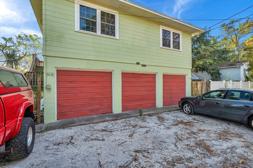 5113 28th Ave S, South Pasadena, FL à vendre - Photo du bâtiment - Image 2 de 23