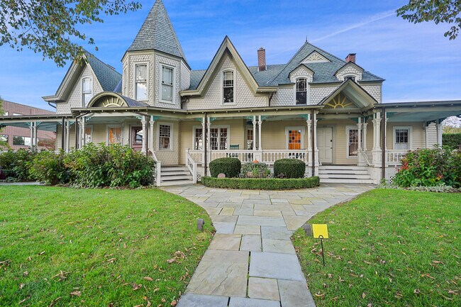 Plus de détails pour 413-415 Bedford Rd, Pleasantville, NY - Bureau à vendre