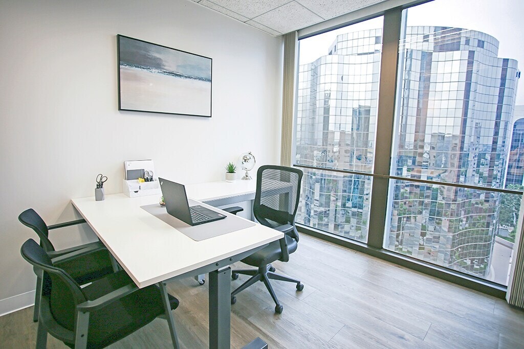 100 Oceangate, Long Beach, CA for lease Primary Photo- Image 1 of 7