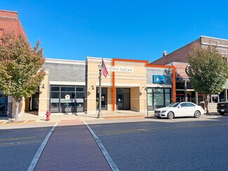 Plus de détails pour 120 N Main St, Edwardsville, IL - Commerce de détail à louer