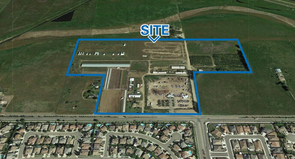 6374 E Shepherd Ave, Clovis, CA à vendre - Photo du bâtiment - Image 1 de 1