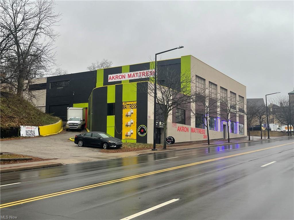 118-122 W Market St, Akron, OH for sale Primary Photo- Image 1 of 32