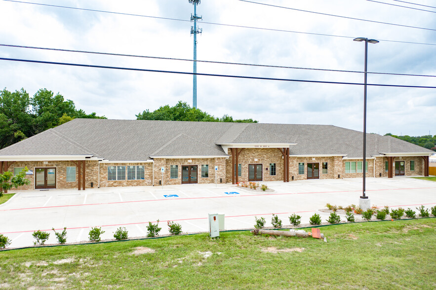 1200 W Hwy 6, Waco, TX for sale - Building Photo - Image 1 of 1