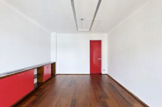 10 Rue La Fayette, Paris à louer Photo intérieure- Image 2 de 10