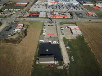 Plus de détails pour 1719 E Jackson St, Macomb, IL - Commerce de détail à vendre