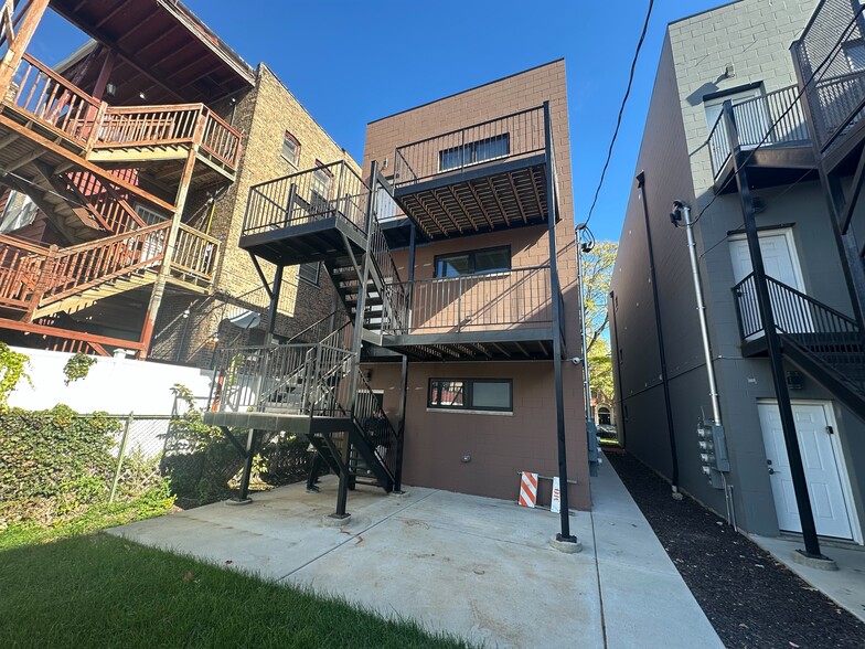 4950 S Michigan Ave, Chicago, IL for sale - Building Photo - Image 2 of 8