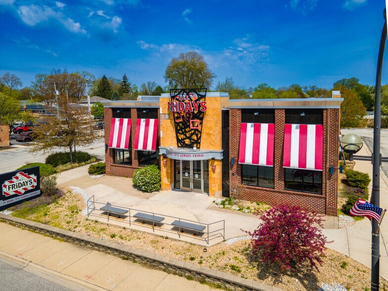 5420 W 95th St, Oak Lawn, IL à louer - Photo du bâtiment - Image 2 de 12