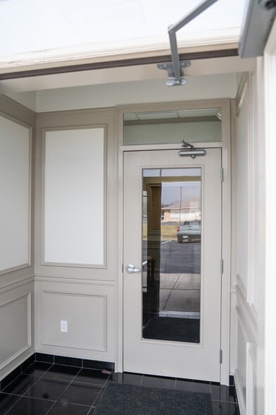 31320 solon Rd, Solon, OH à louer - Photo intérieure - Image 2 de 22