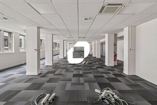 Plus de détails pour 8-12 Rue Vernier, Paris - Bureau à louer
