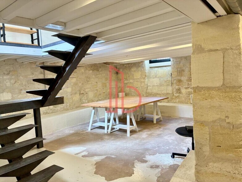 Office in Bordeaux for sale - Interior Photo - Image 3 of 8