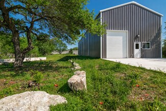 Plus de détails pour 5203 Beacon Dr, Austin, TX - Local d'activités à louer