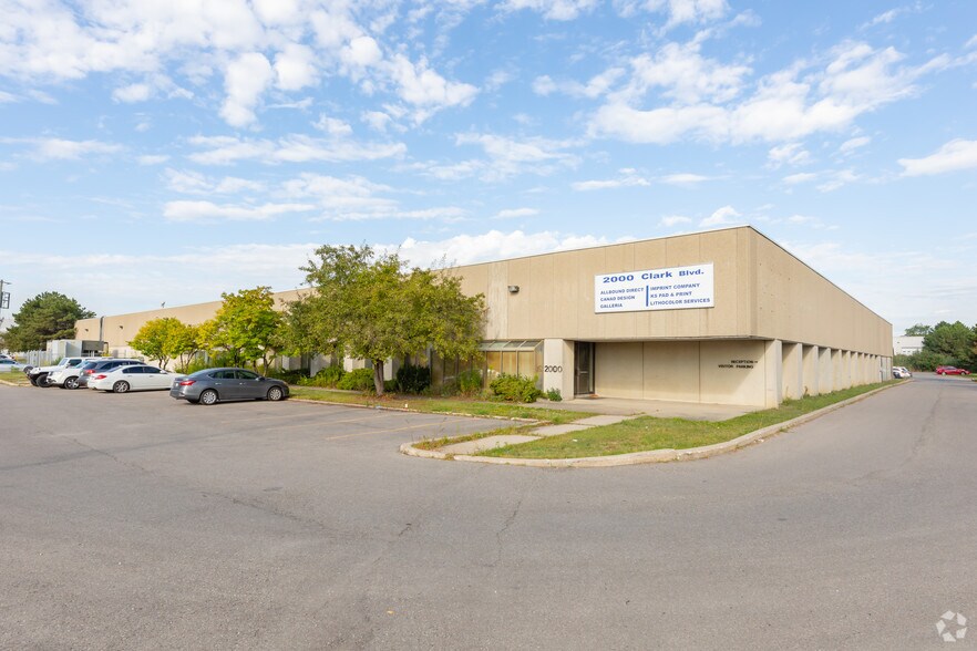 2000 Clark Blvd, Brampton, ON à vendre - Photo principale - Image 1 de 1