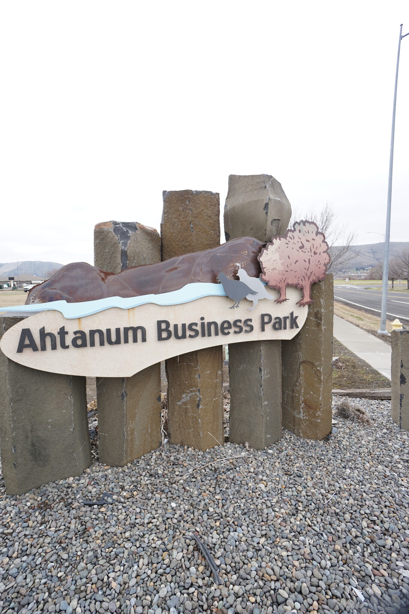 NKA Ahtanum Ridge Dr, Union Gap, WA for sale Primary Photo- Image 1 of 9