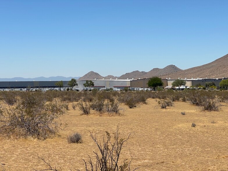 21465 Johnson Rd, Apple Valley, CA for sale - Building Photo - Image 1 of 8