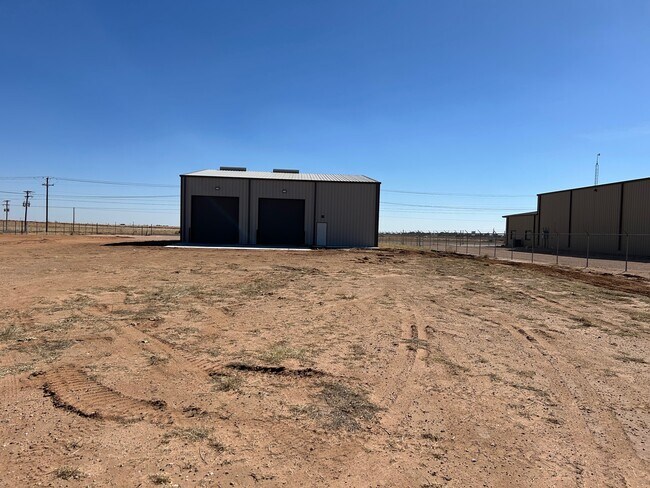 Plus de détails pour 7509 FM 307, Midland, TX - Industriel à louer