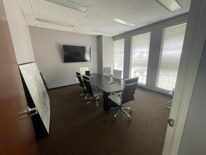 5433 Westheimer Rd, Houston, TX for lease Interior Photo- Image 2 of 7