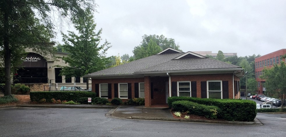 718 Cherokee St NE, Marietta, GA for sale - Primary Photo - Image 1 of 6