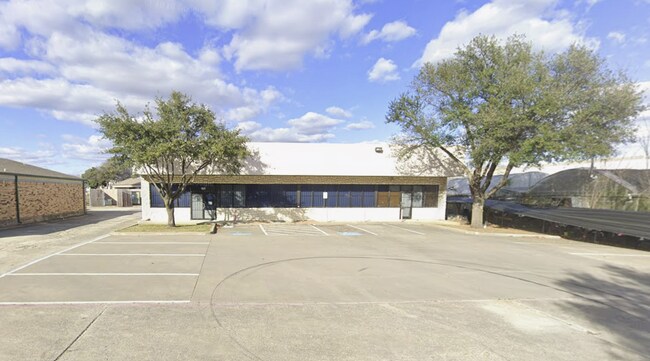 More details for 1201 E Arkansas Ln, Arlington, TX - Retail for Sale