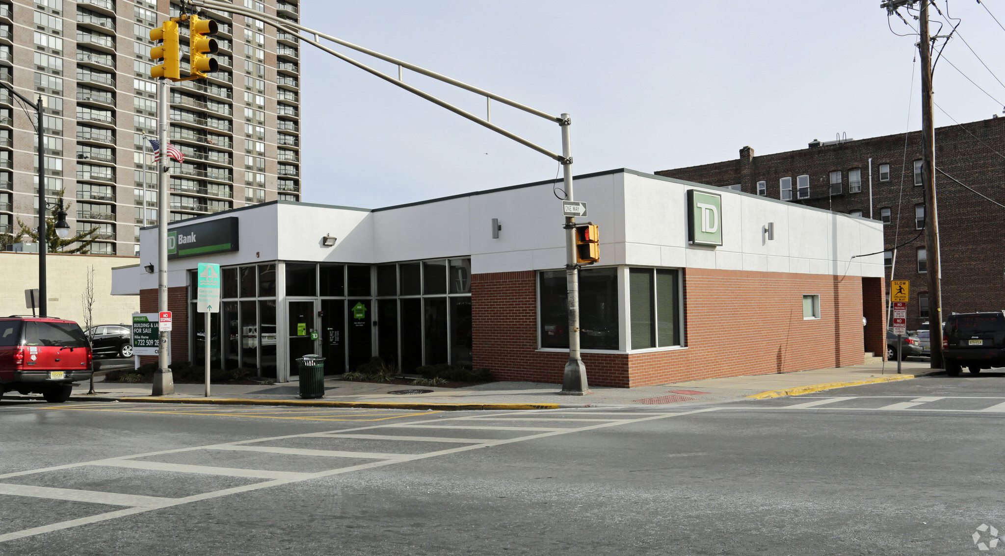 732 Anderson Ave, Cliffside Park, NJ for sale Primary Photo- Image 1 of 1