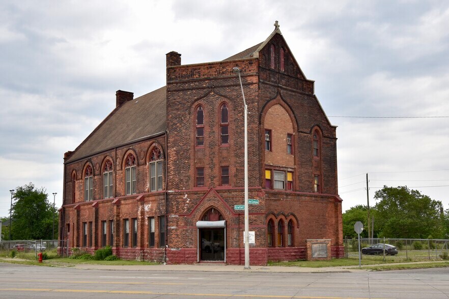 2900 Gratiot Ave, Detroit, MI à vendre - Photo du bâtiment - Image 1 de 10