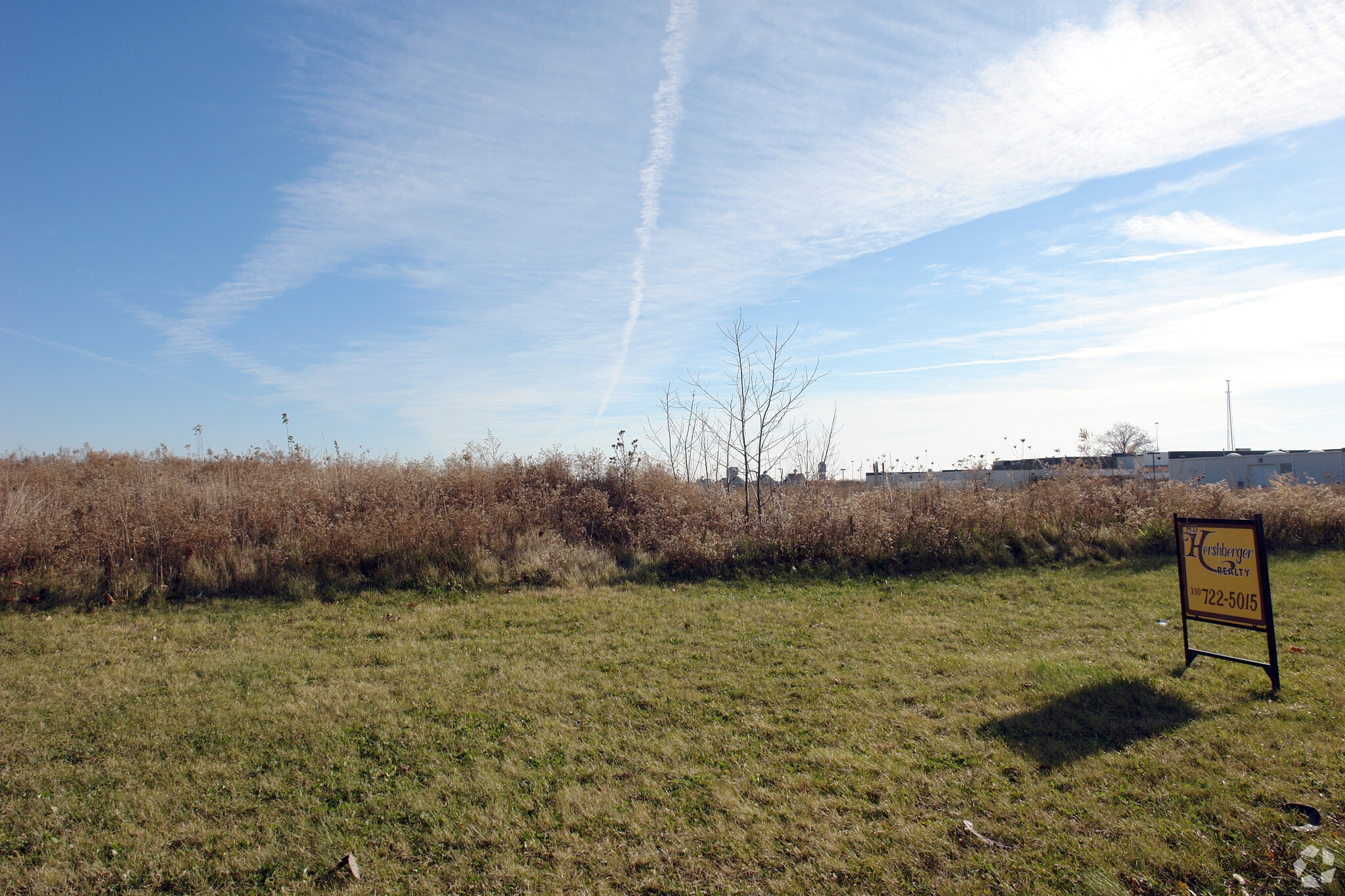 Harley Dr, Burbank, OH for sale Primary Photo- Image 1 of 2