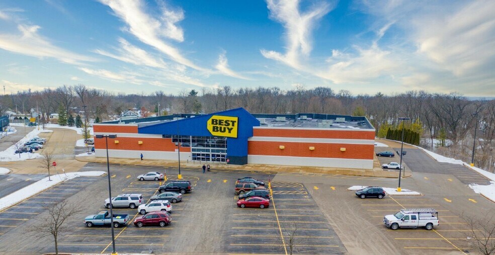 5001 N Big Hollow Rd, Peoria, IL à louer - Photo principale - Image 1 de 10