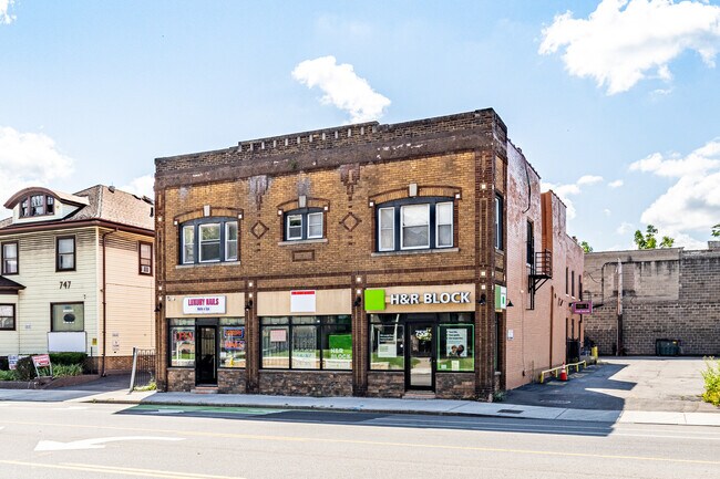 More details for 757 W Main St, Rochester, NY - Multifamily for Sale