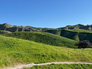 Plus de détails pour 31029 Hasley Canyon Rd, Castaic, CA - Terrain à vendre