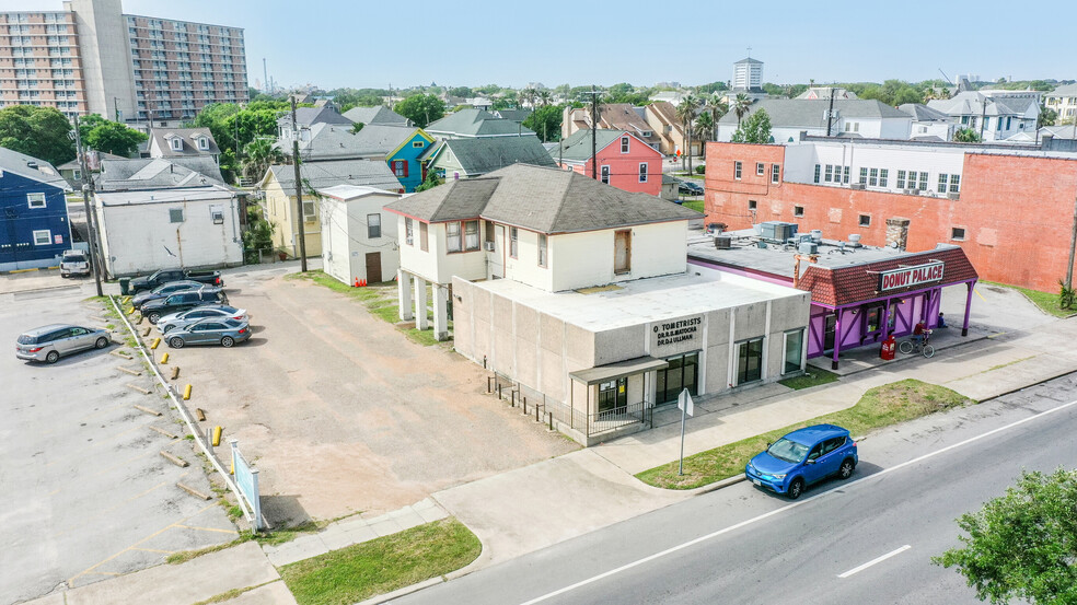 2115 Broadway St, Galveston, TX à vendre - Photo du bâtiment - Image 1 de 1