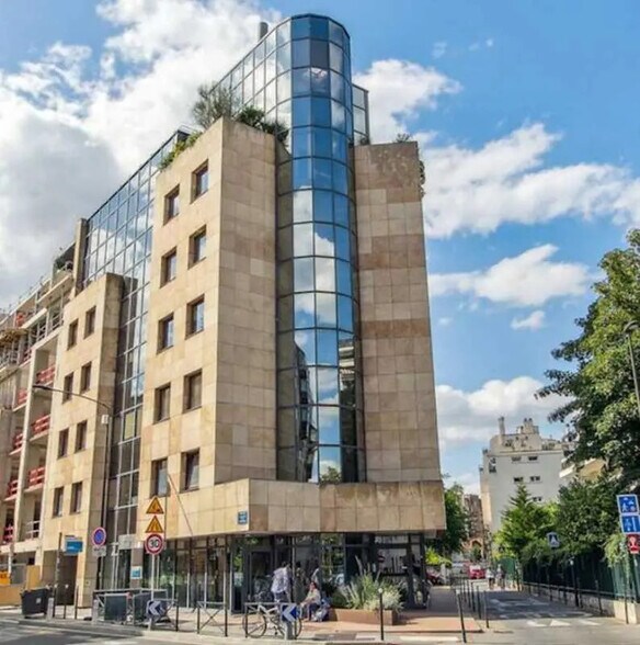 76 Boulevard De La République, Boulogne-Billancourt à louer - Photo du bâtiment - Image 1 de 3