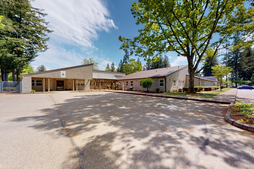 405 Black Hills Ln SW, Olympia, WA à vendre - Photo du bâtiment - Image 2 de 21